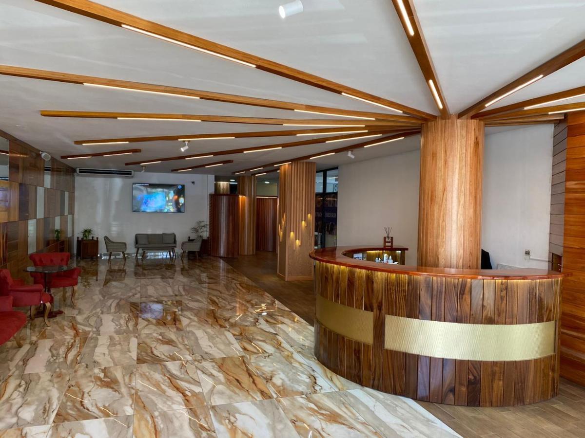 Murex Plaza Hotel & Suites Monrovia Zewnętrze zdjęcie