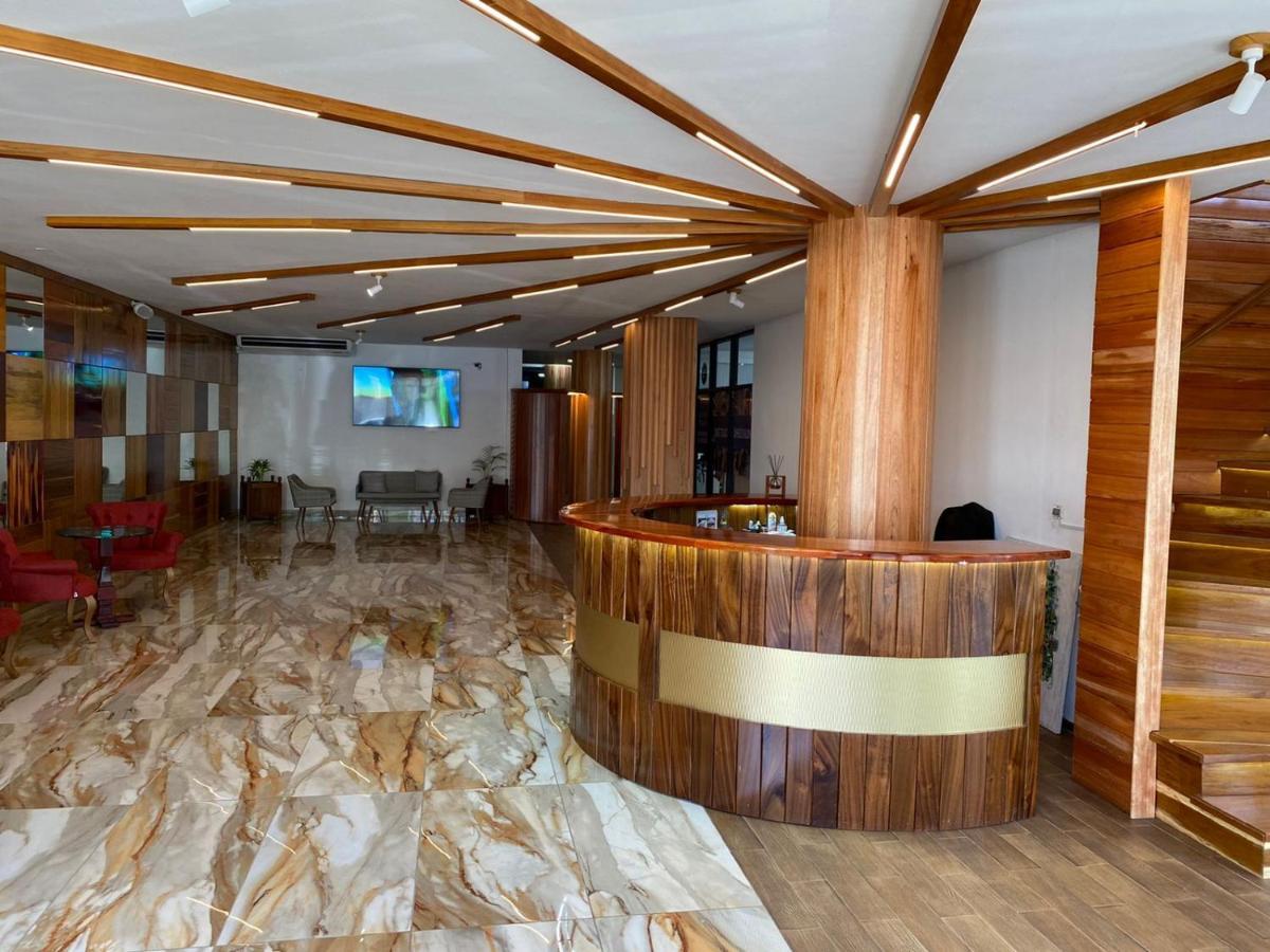 Murex Plaza Hotel & Suites Monrovia Zewnętrze zdjęcie