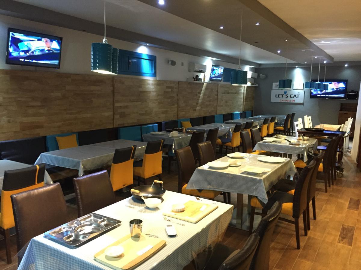 Murex Plaza Hotel & Suites Monrovia Zewnętrze zdjęcie