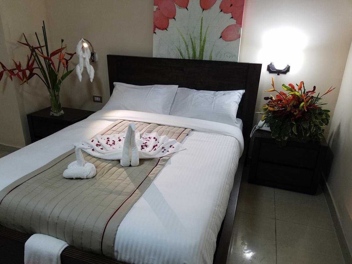 Murex Plaza Hotel & Suites Monrovia Zewnętrze zdjęcie