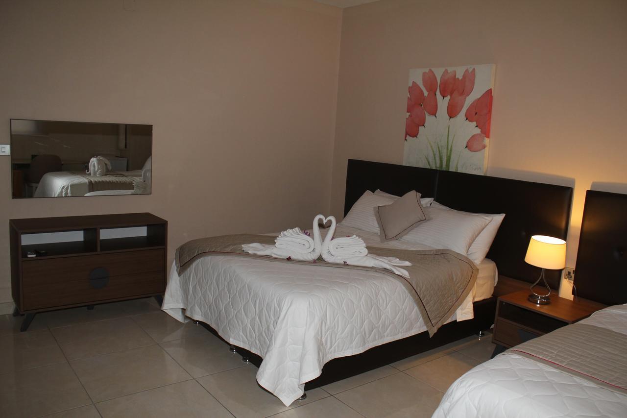 Murex Plaza Hotel & Suites Monrovia Zewnętrze zdjęcie