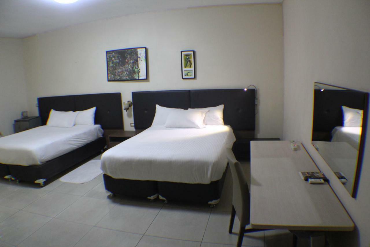 Murex Plaza Hotel & Suites Monrovia Zewnętrze zdjęcie