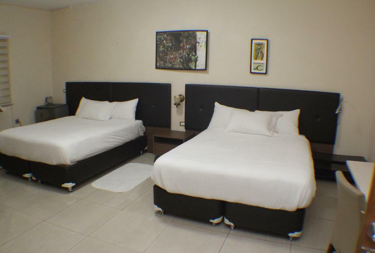 Murex Plaza Hotel & Suites Monrovia Zewnętrze zdjęcie